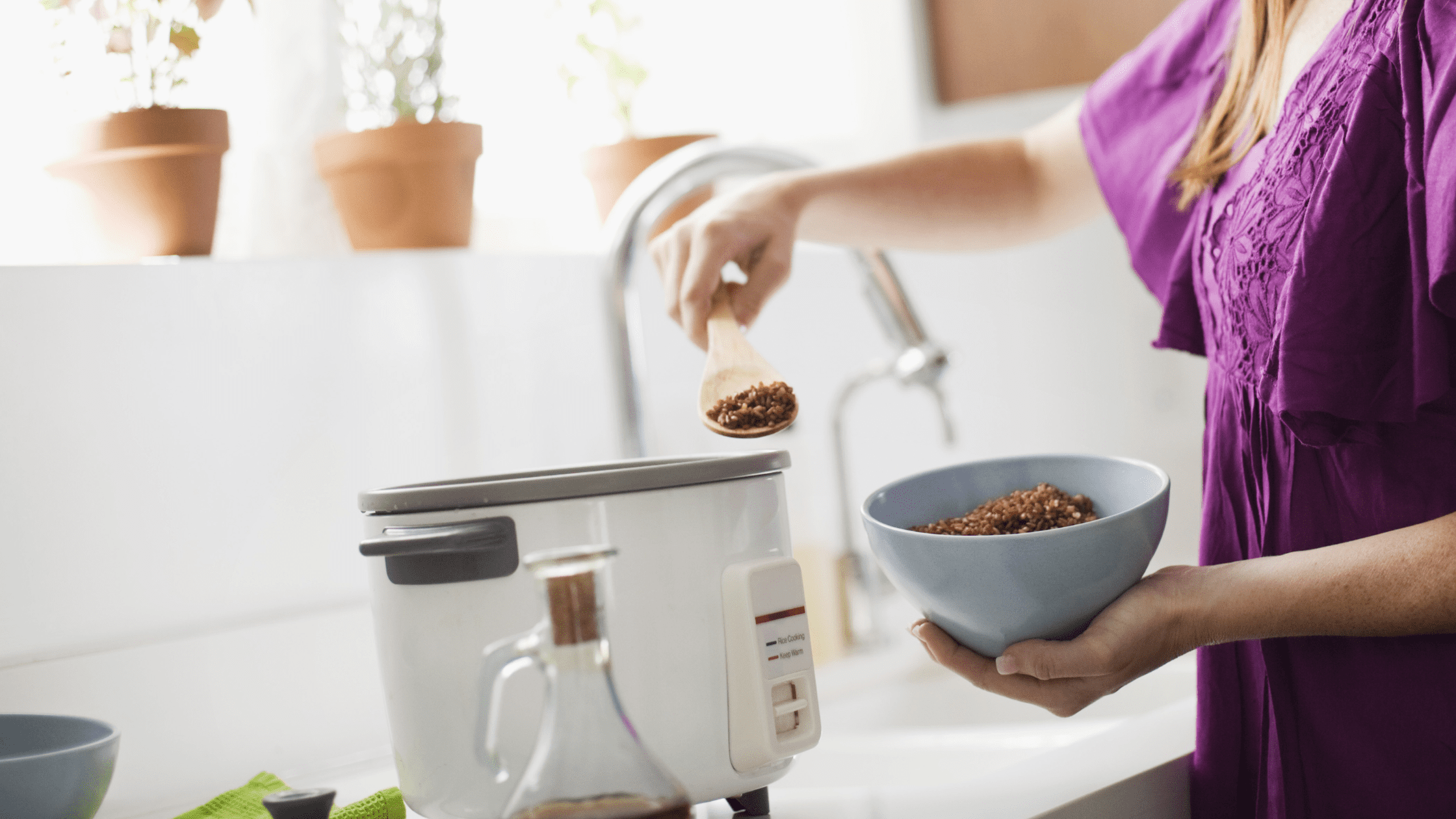 How to Clean a Rice Cooker Lid: The Definitive Guide￼