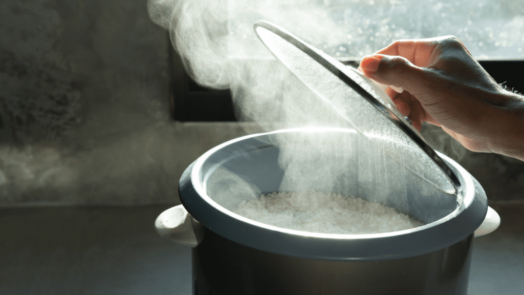 How to Keep Your Rice Cooker Warm: Tips and Tricks￼