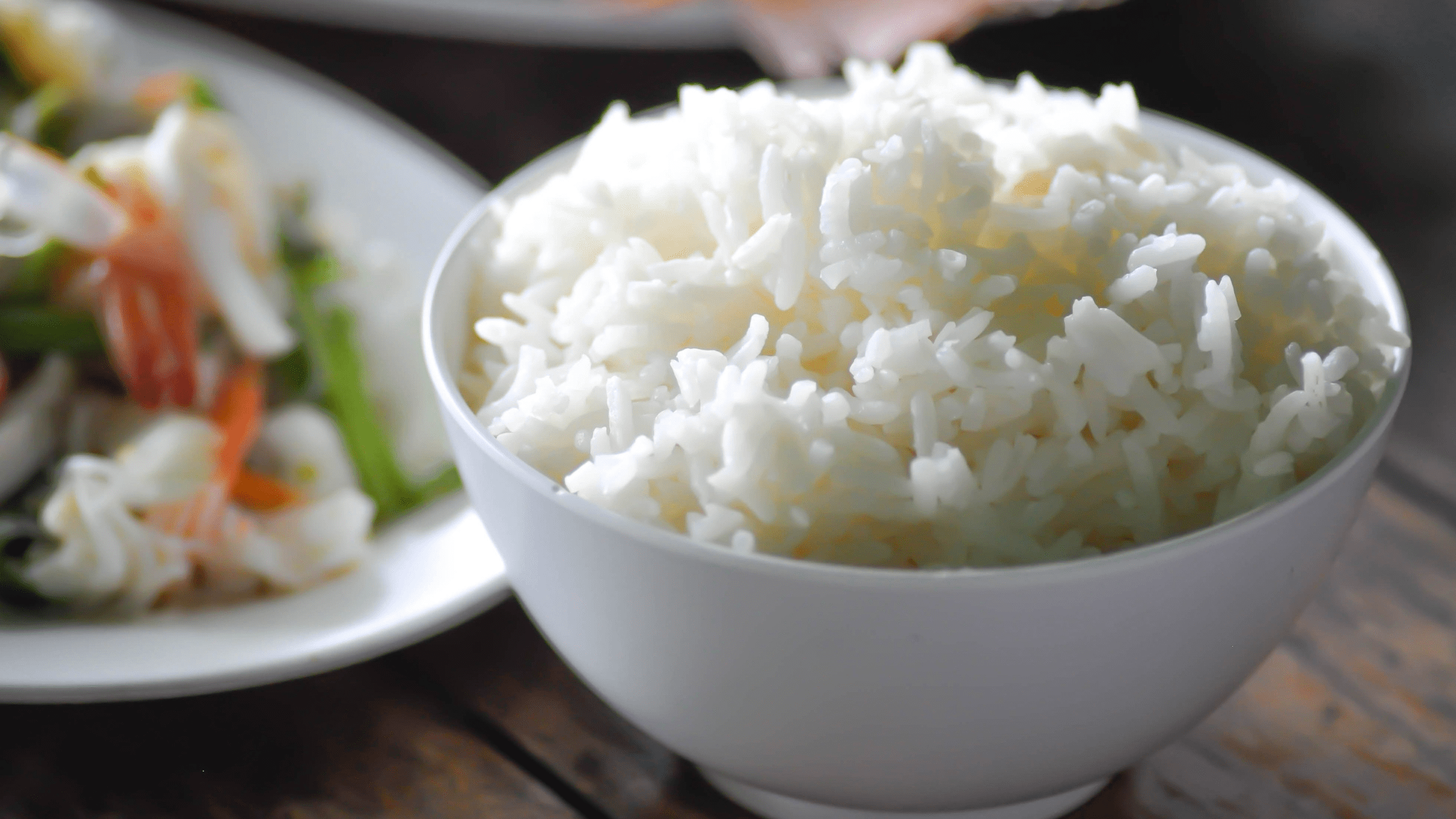 Uncle Roger’s Approval: Top Rice Cookers That Won’t Egg You On