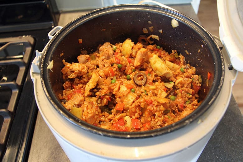 How To Make Paella Without A Paella Pan – Rice Array